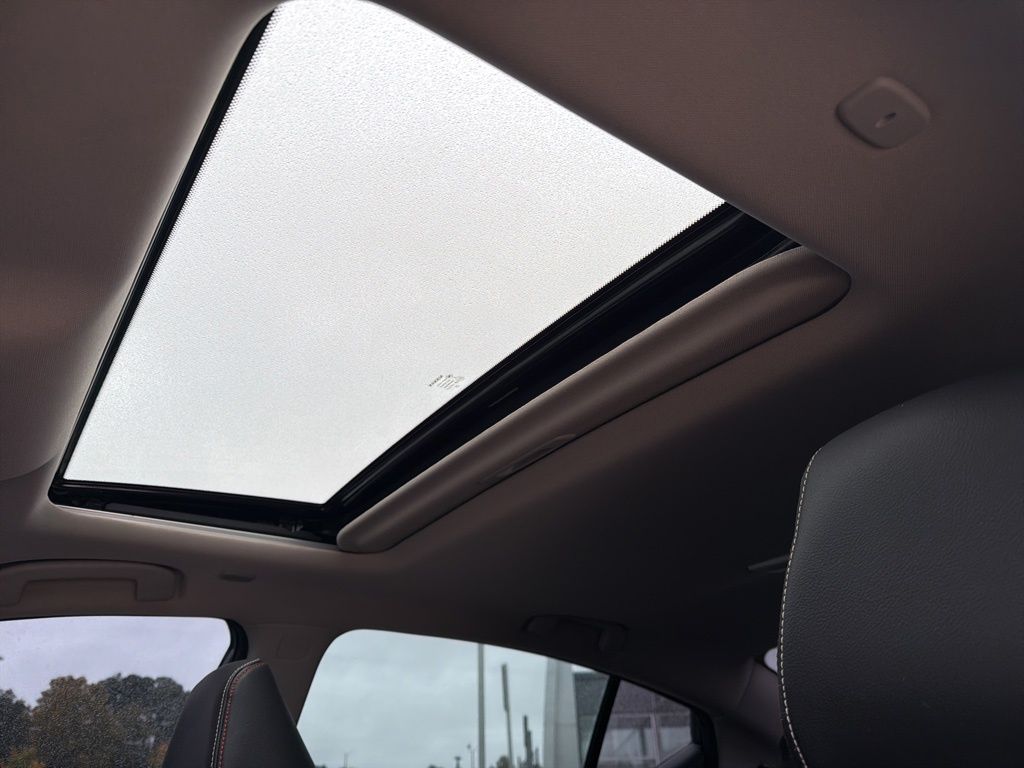 2024 Nissan Altima SR VC-Turbo FWD