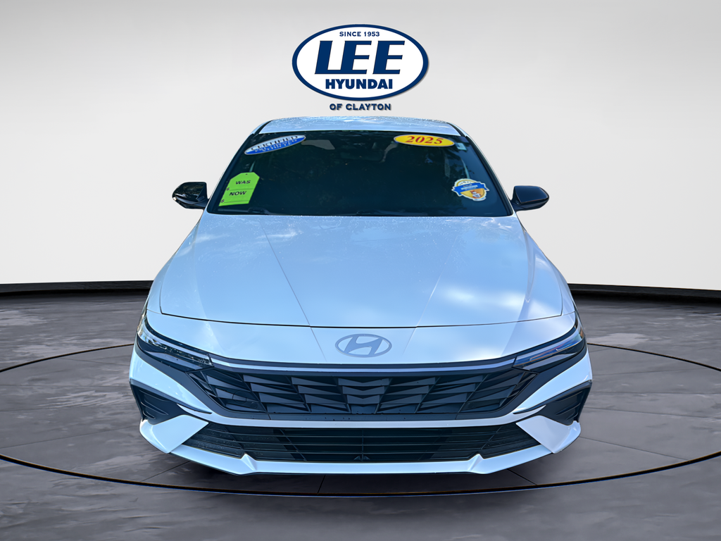 2025 Hyundai Elantra SEL - Photo 7