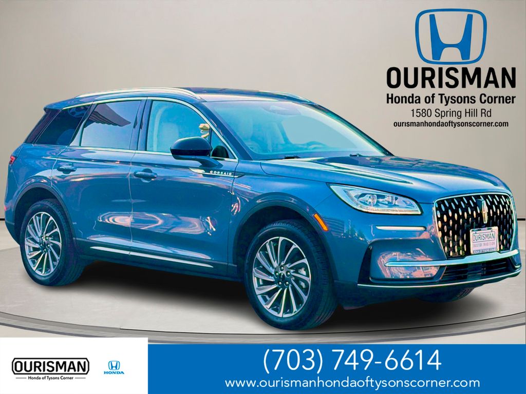 Whisper Blue Metallic Clearcoat 2023 Lincoln Corsair Reserve AWD SUV / Crossover All-Wheel Drive 8-Speed Automatic