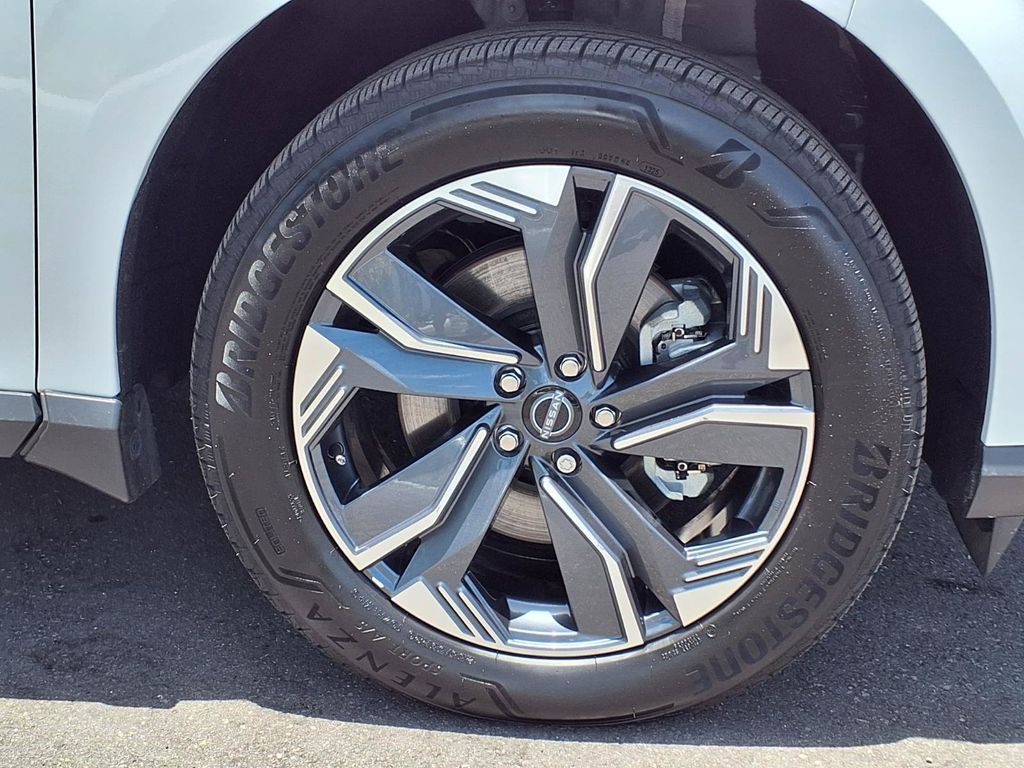 Used 2025 Nissan Murano SUV