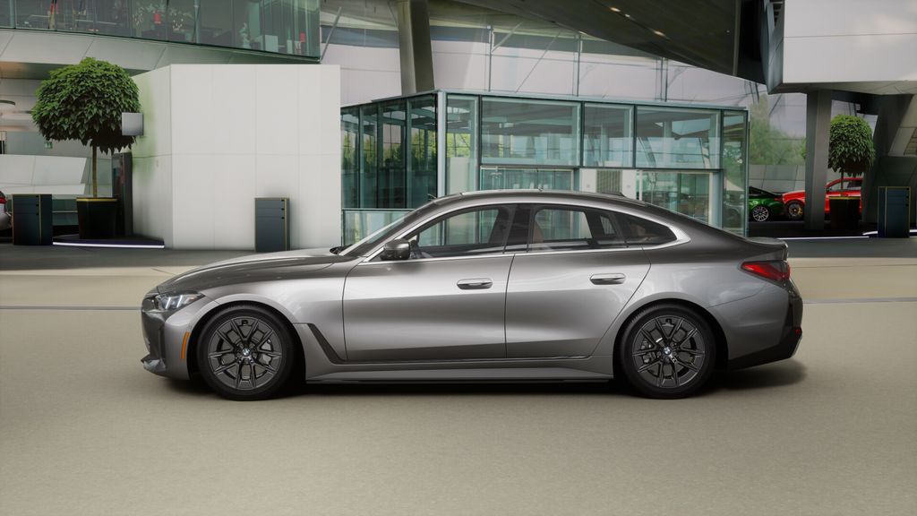 Thumbnail: 2026 BMW i4 - 29