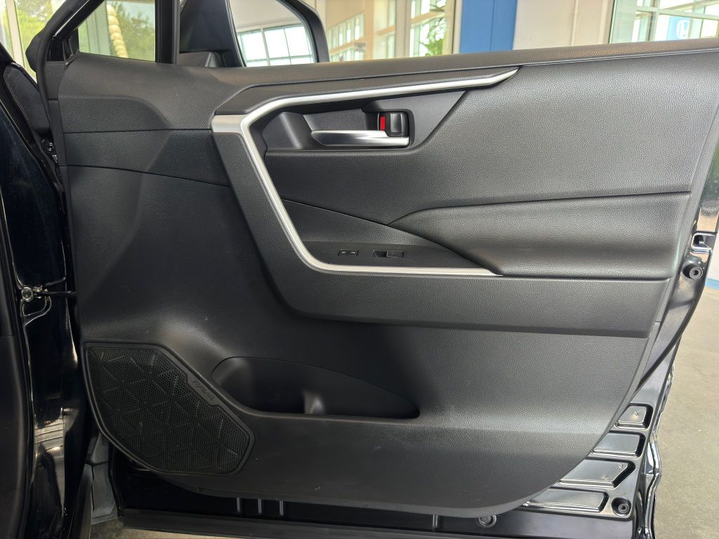 2022 Toyota RAV4 Hybrid SE Black at EAG Ford Navasota