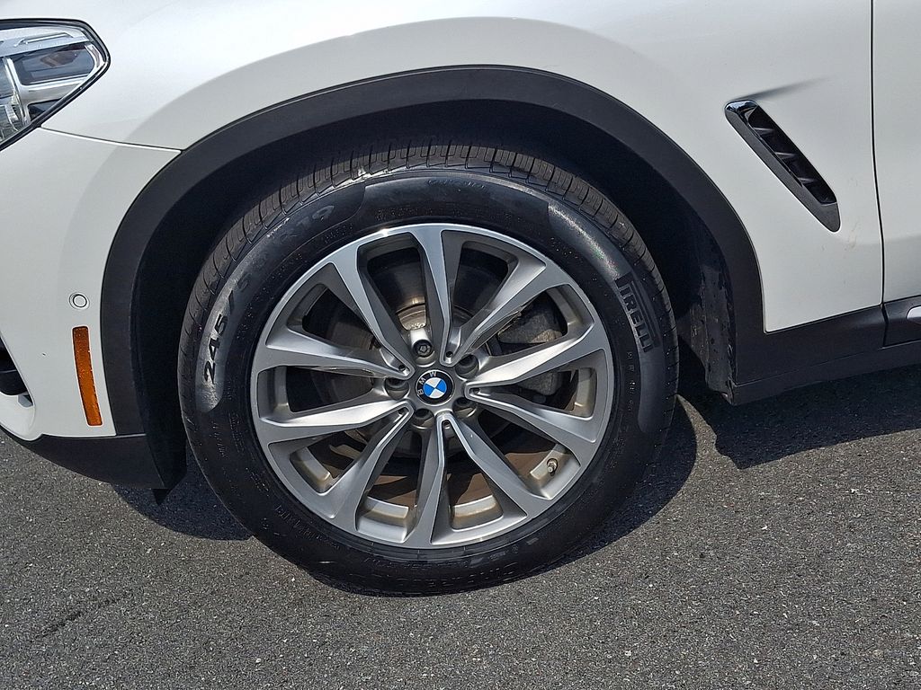 Thumbnail: 2019 BMW X3 - 8