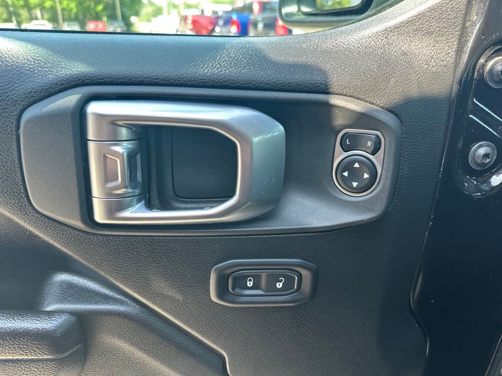 Used 2023 Jeep Wrangler SUV
