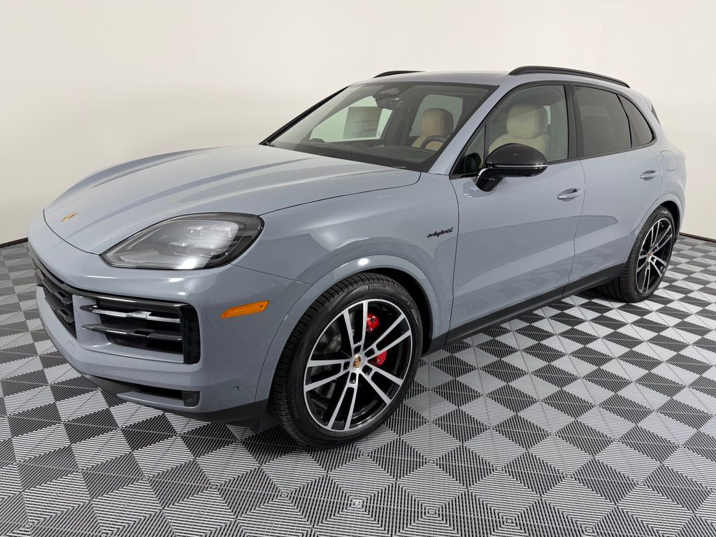 Thumbnail: 2026 Porsche Cayenne - 7