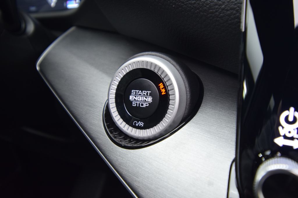 new 2026 Jeep Grand Wagoneer car, priced at $73,559