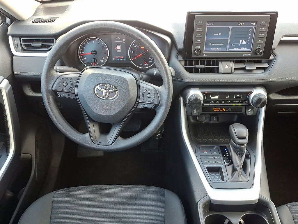 Thumbnail: 2020 Toyota RAV4 - 12