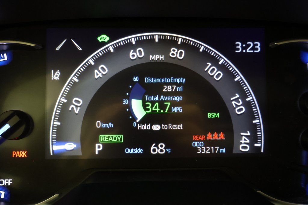 Thumbnail: 2020 Toyota RAV4 - 17