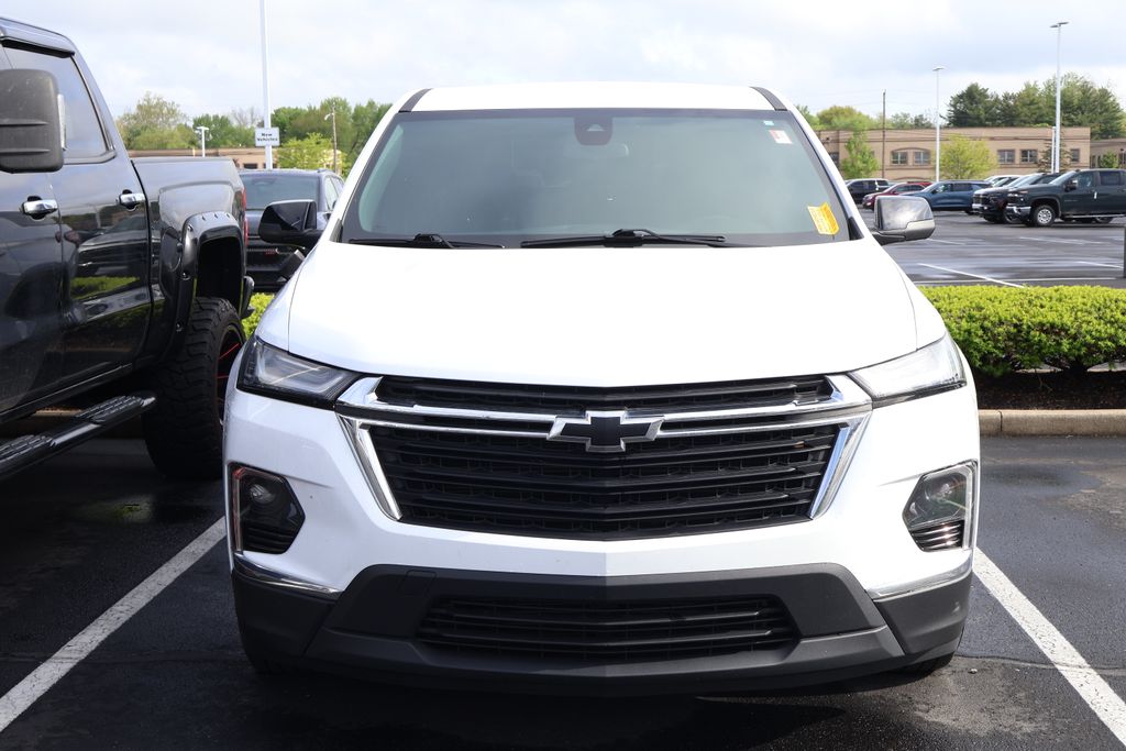 2022 Chevrolet Traverse LS 2