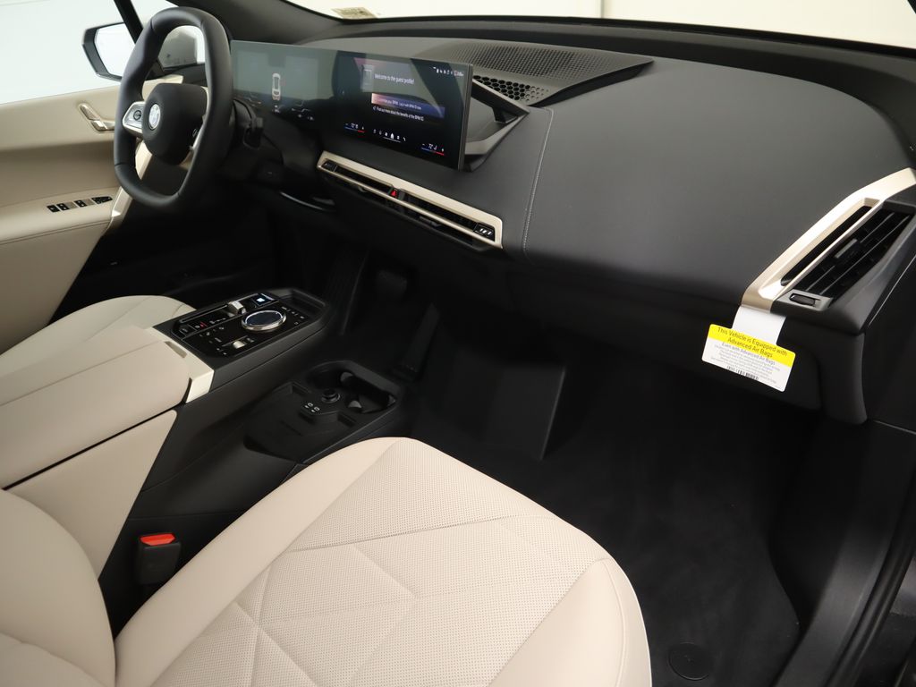 Thumbnail: 2026 BMW iX - 19