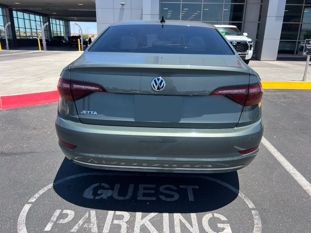 Thumbnail: 2019 Volkswagen Jetta - 7