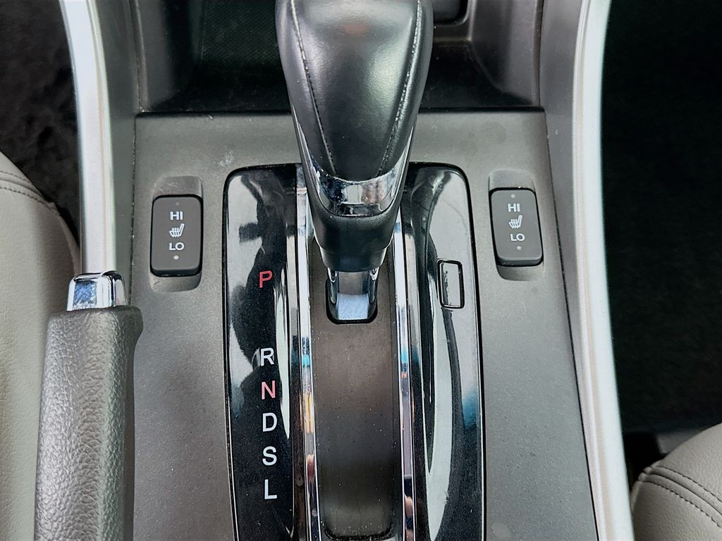 Thumbnail: 2013 Honda Accord - 20