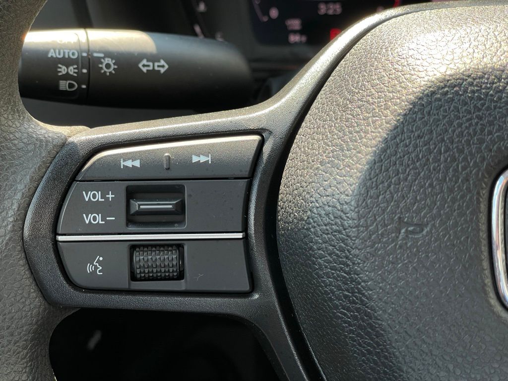 Thumbnail: 2023 Honda Accord - 15