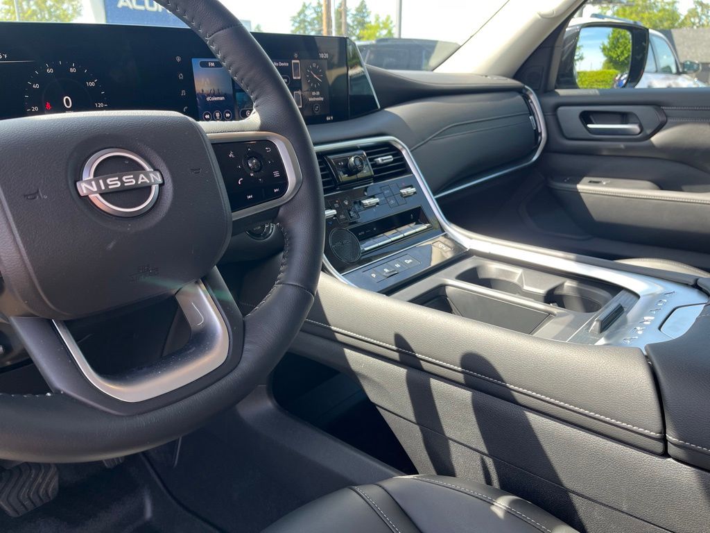 2025 Nissan Armada SV