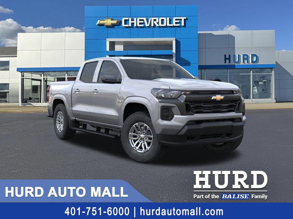 Sterling Gray Metallic 2026 Chevrolet Colorado Pickup Truck Four-Wheel Drive 8-Speed Automatic