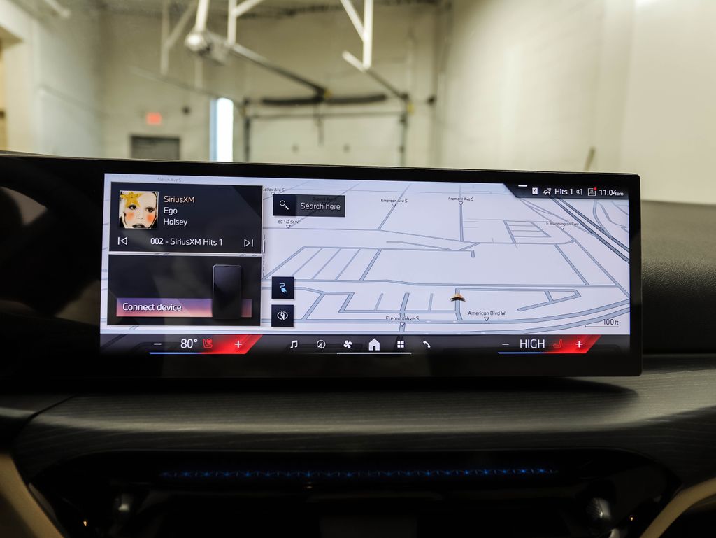 Thumbnail: 2025 BMW i4 - 13