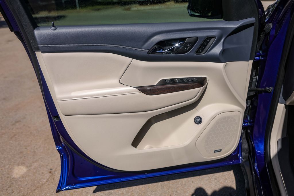 Used Car 2023 Gmc Acadia  Denali For Sale Under $35,000 In Austin, Texas