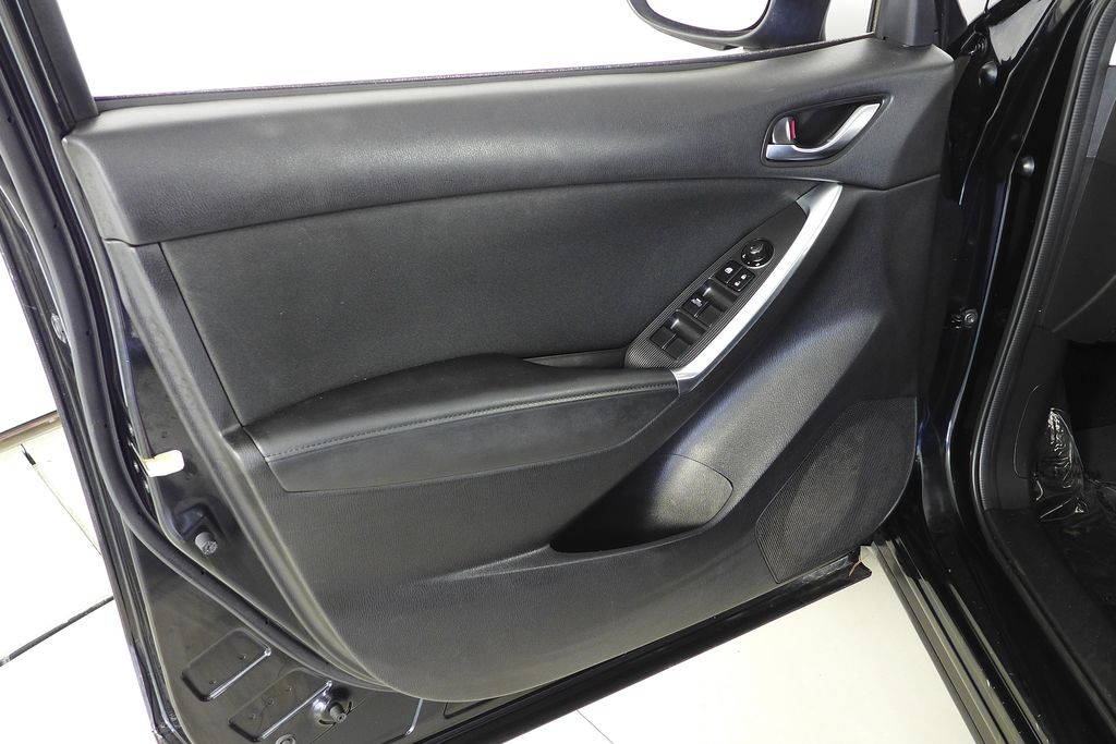 Thumbnail: 2015 Mazda CX-5 - 11