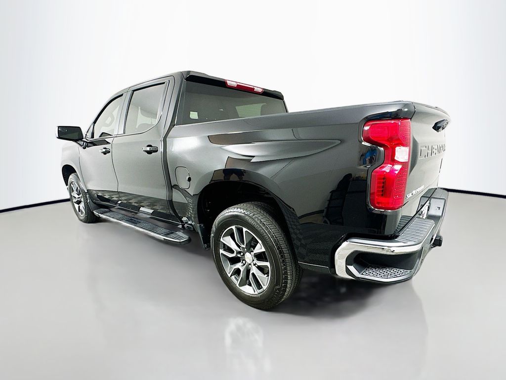 2023 Chevrolet Silverado 1500 LT 7