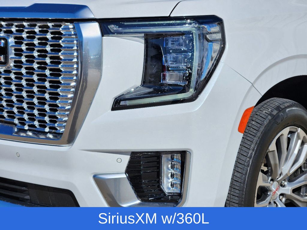 2021 GMC Yukon XL Denali 10