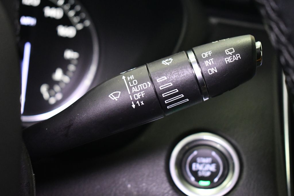 Thumbnail: 2019 Cadillac XT4 - 25