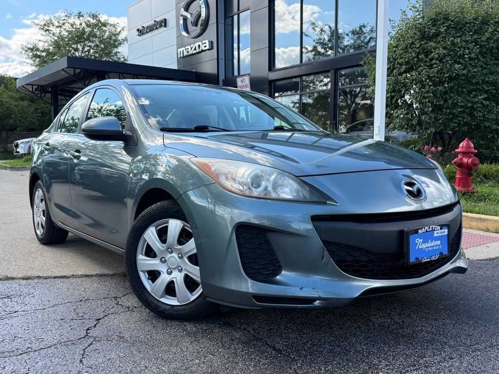 Dolphin Gray Mica 2012 Mazda MAZDA3 Sedan Front-Wheel Drive 5-Speed Automatic