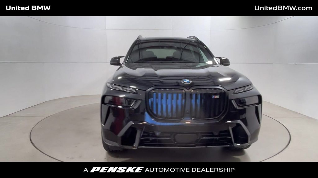 2025 BMW X7 M60i 3