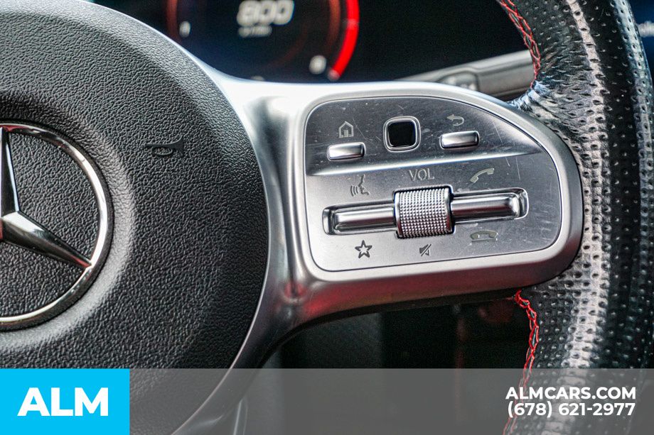 Used 2019 White Mercedes-Benz A 220 image 30