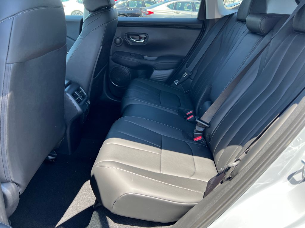 Thumbnail: 2025 Acura ADX - 20