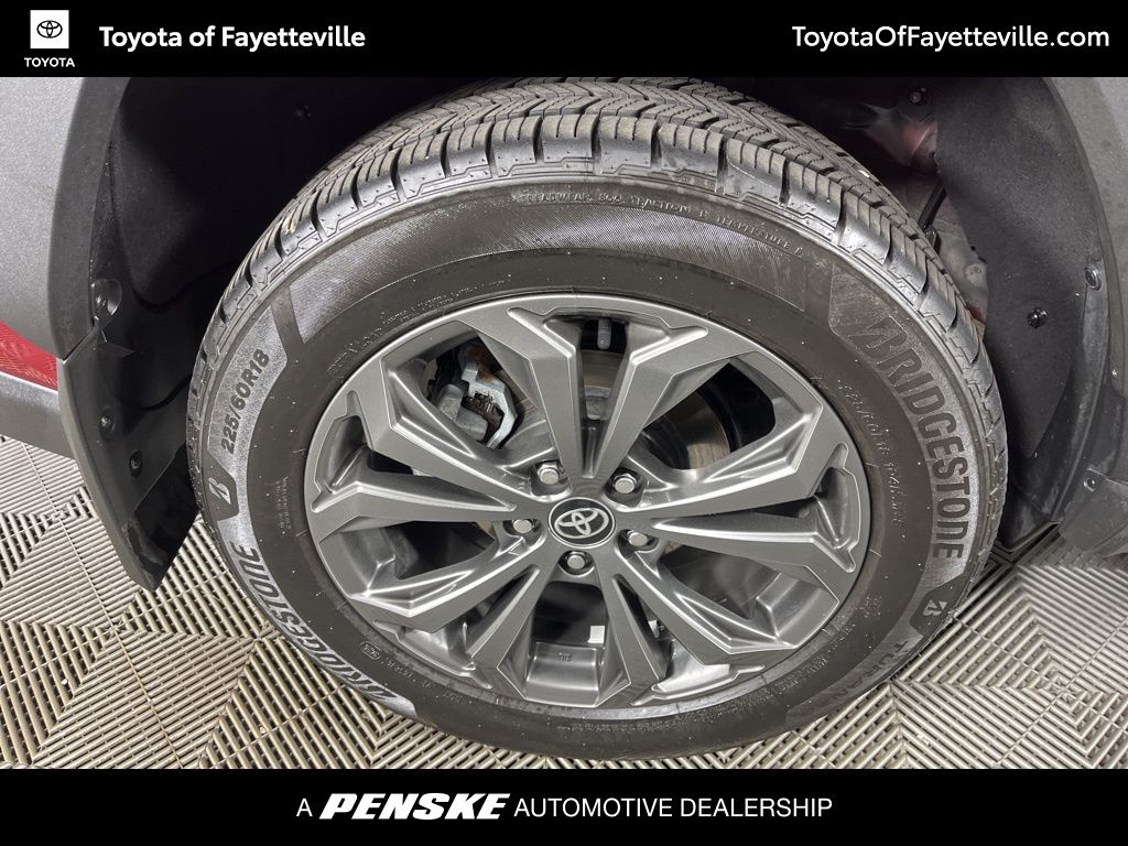 Thumbnail: 2024 Toyota RAV4 - 14