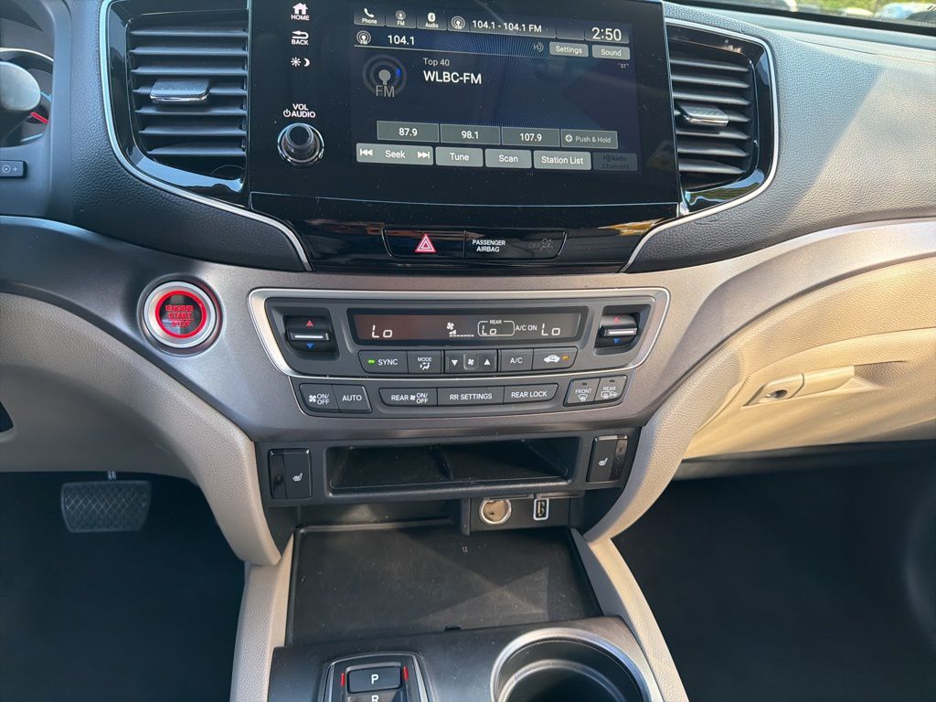 Thumbnail: 2022 Honda Pilot - 16