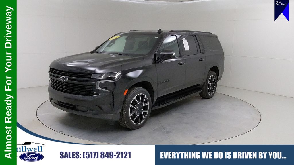 Black 2024 Chevrolet Suburban RST 4WD SUV / Crossover Four-Wheel Drive Automatic