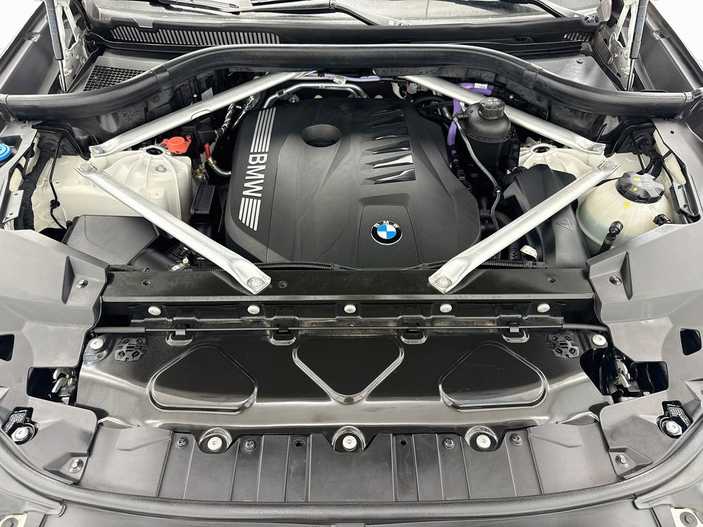 Thumbnail: 2024 BMW X5 - 28
