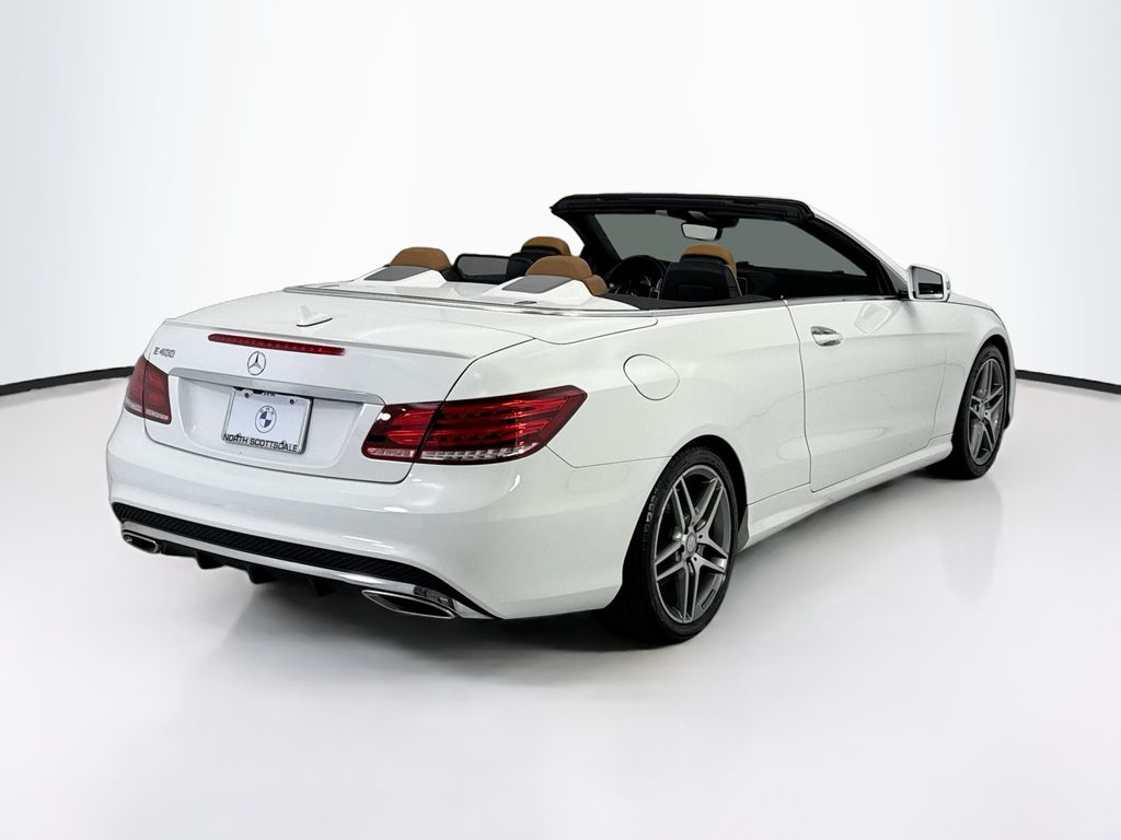 Thumbnail: 2016 Mercedes-Benz E-Class - 5