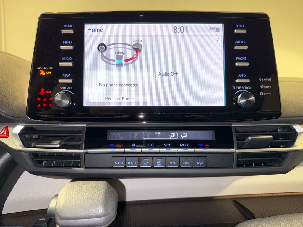 Thumbnail: 2022 Toyota Sienna - 27