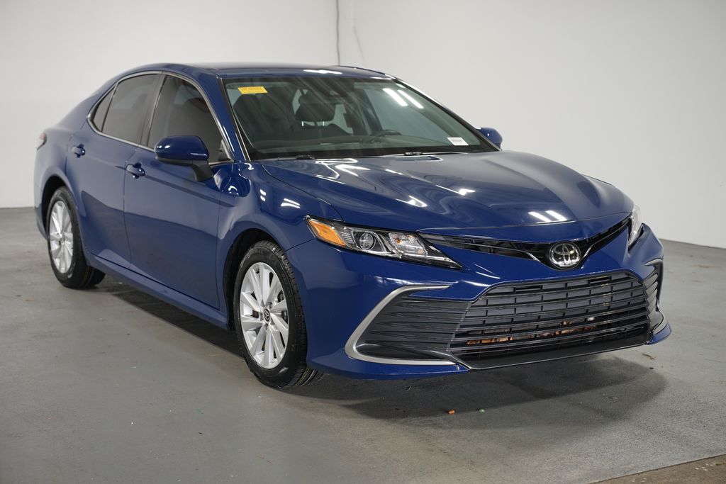 Thumbnail: 2024 Toyota Camry - 3