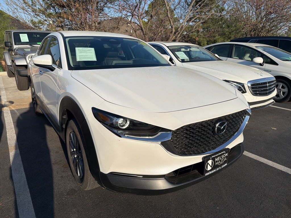 Certified Used 2025 White Mazda 2.5 S image 2