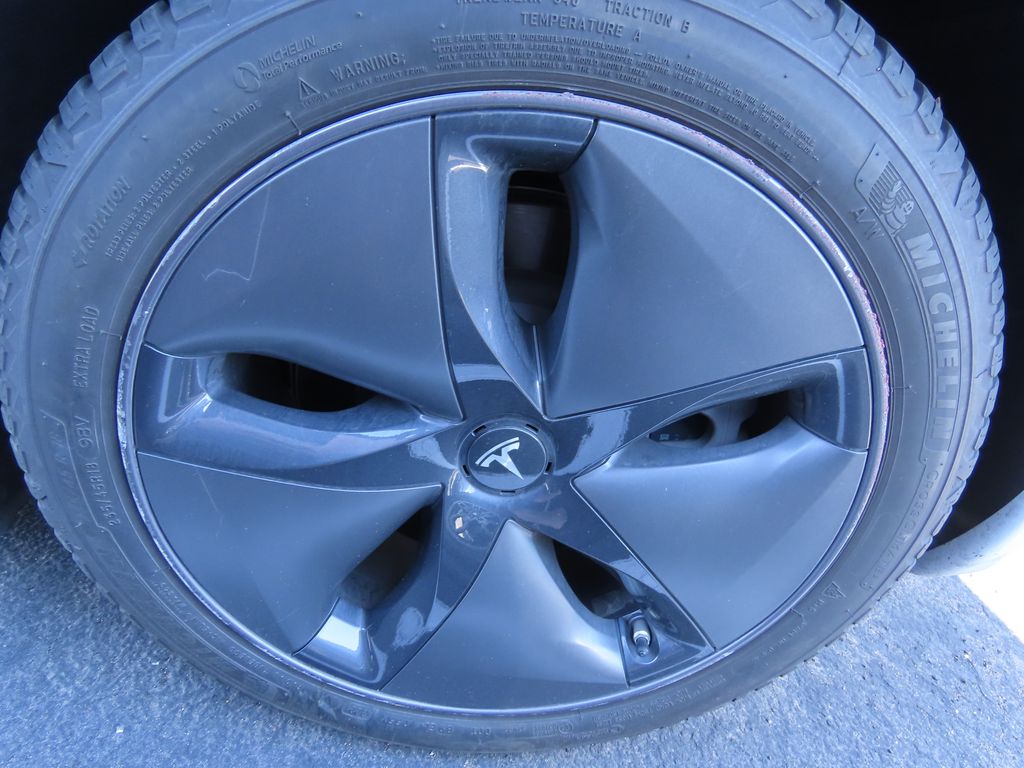 2019 Tesla Model 3 Standard Range 16