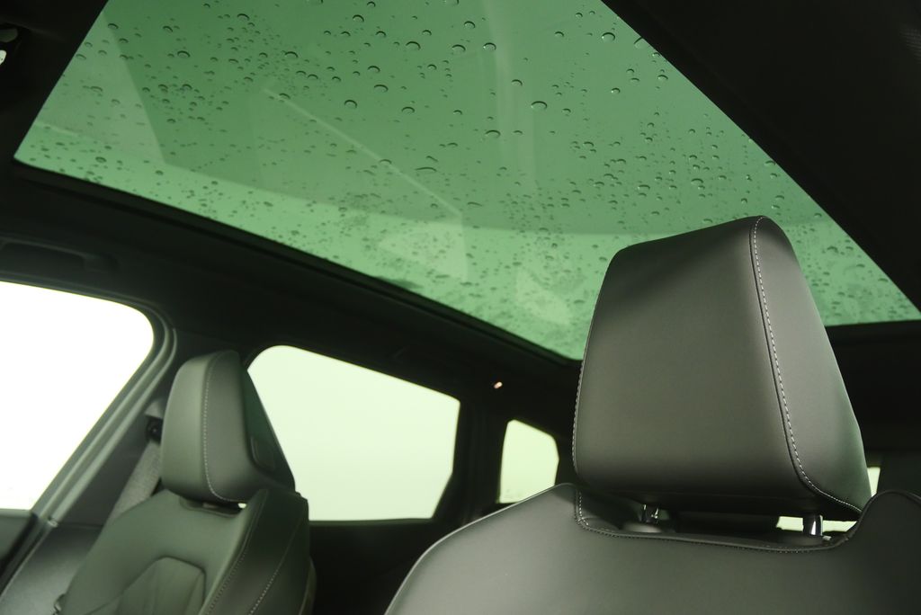 Thumbnail: 2025 BMW X3 - 12