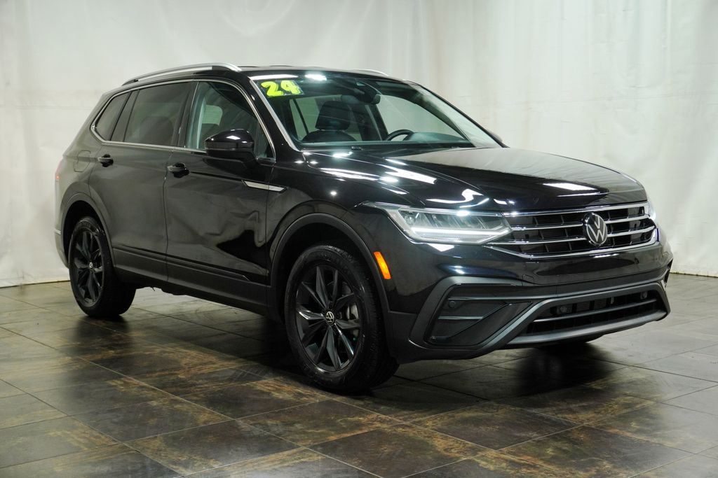 2024 Volkswagen Tiguan 2.0T SE