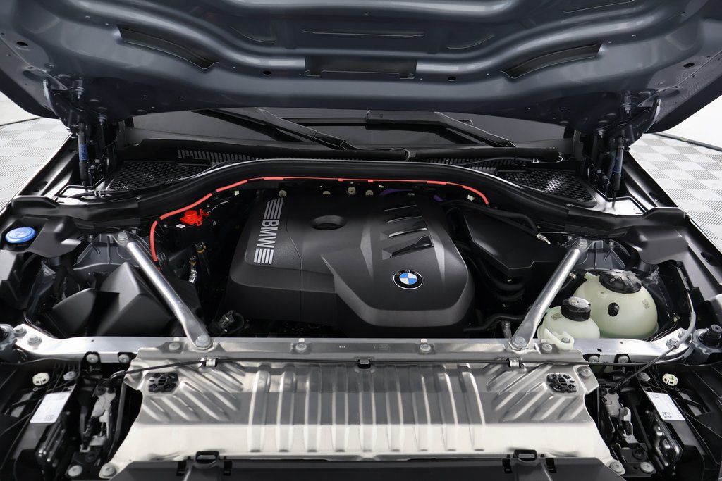 Thumbnail: 2025 BMW X3 - 15