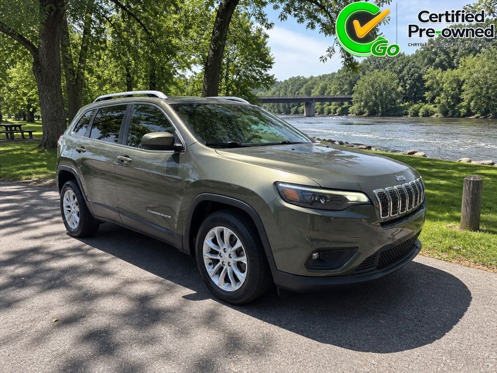 2019 Jeep Cherokee Latitude's photo