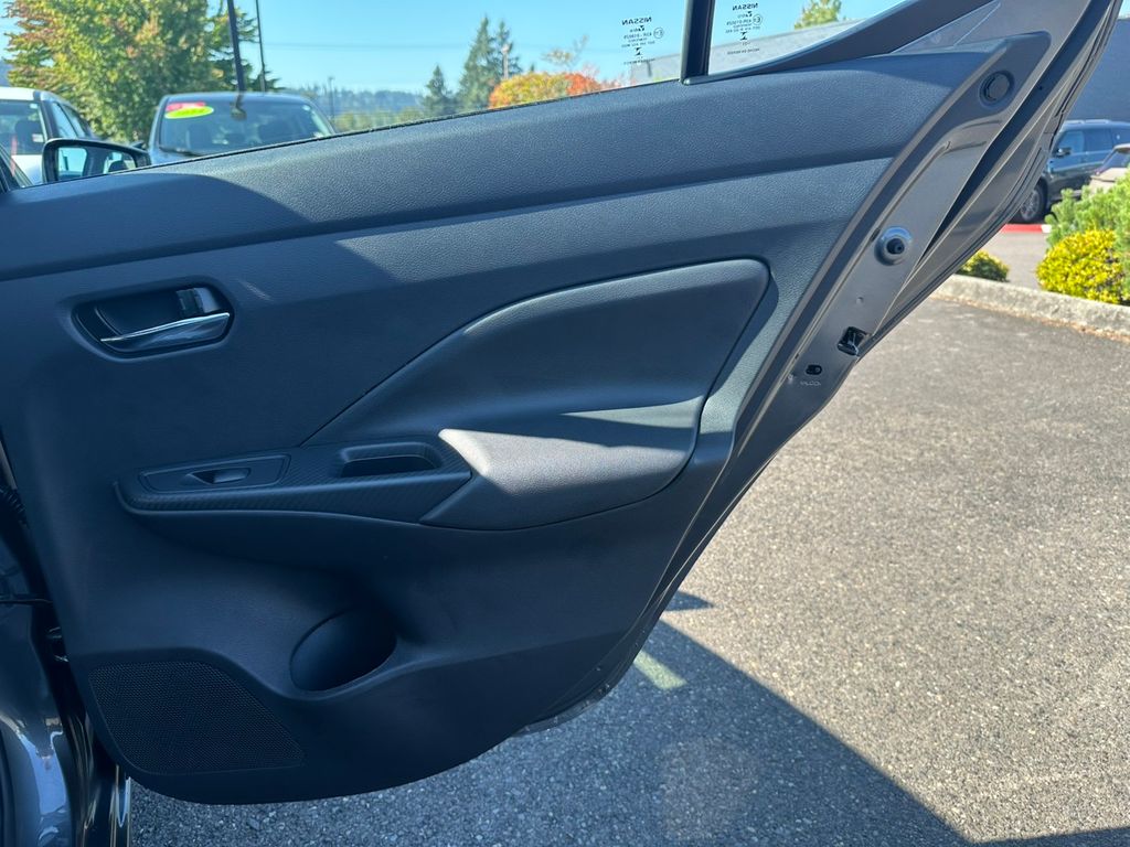 2025 Nissan Versa 1.6 SV