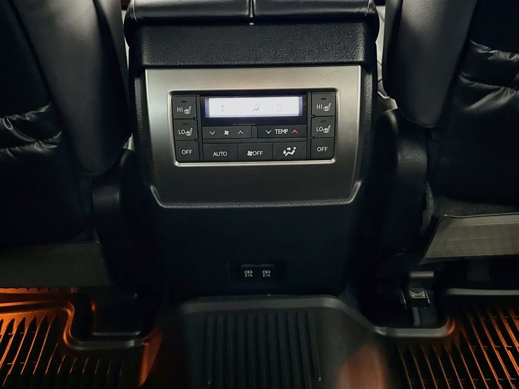 Thumbnail: 2023 Lexus GX - 27