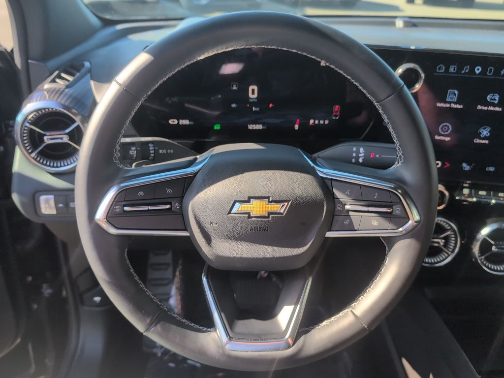 Thumbnail: 2024 Chevrolet Blazer EV - 20
