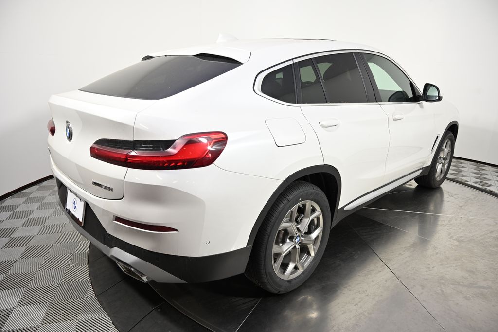 2025 BMW X4 xDrive30i 5