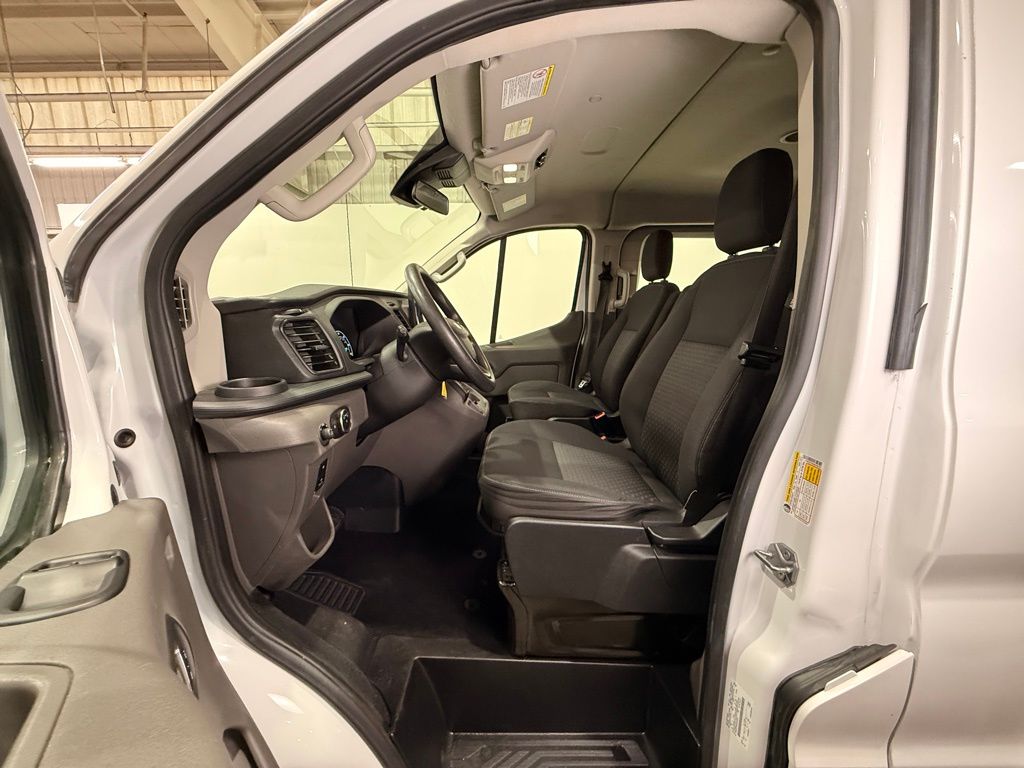 2022 Ford Transit-350 XLT