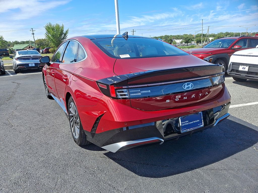 Thumbnail: 2024 Hyundai Sonata - 4