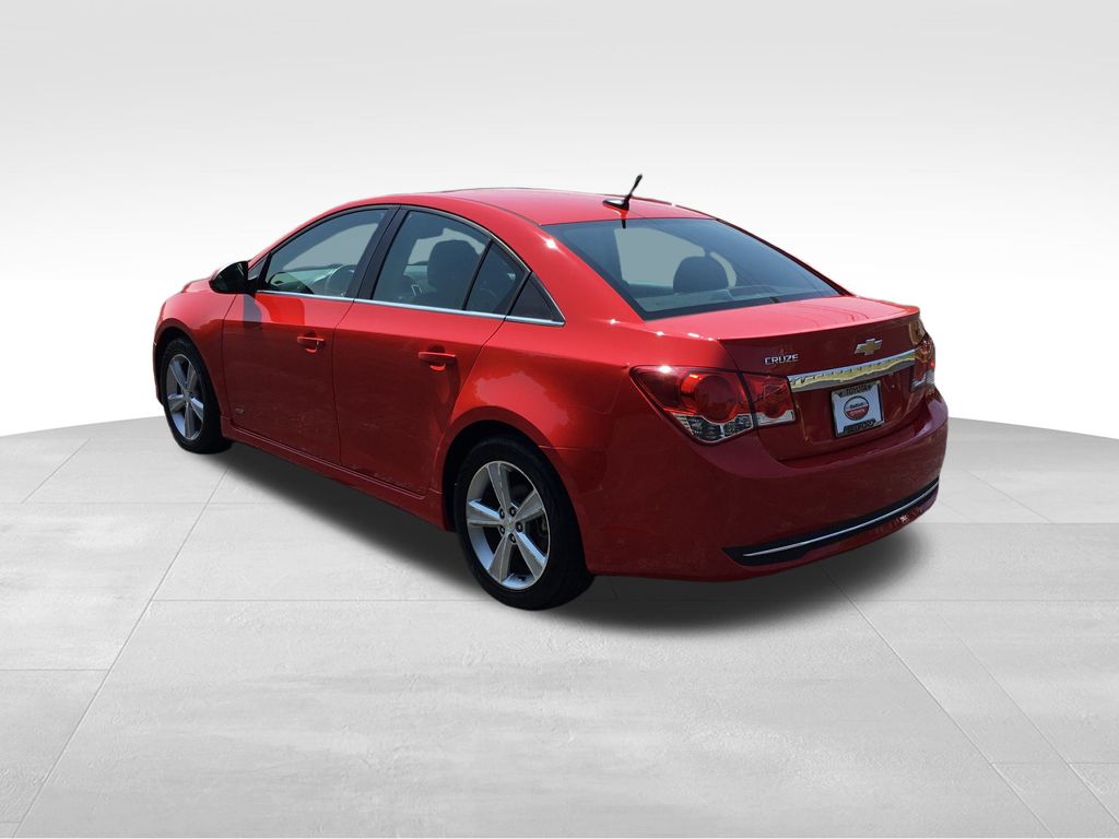 Thumbnail: 2014 Chevrolet Cruze - 3