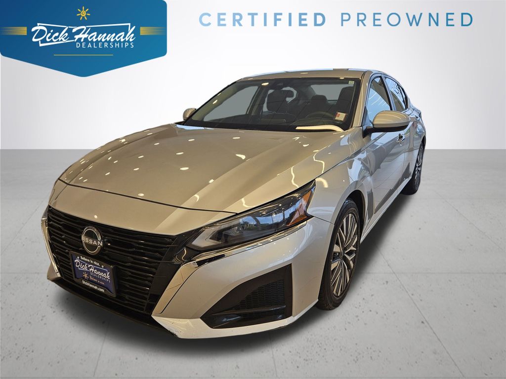 2023 Nissan Altima 2.5 SV FWD